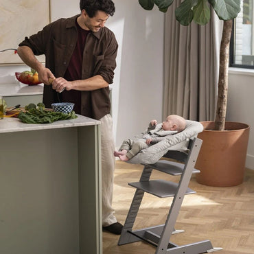Stokke® Chaise haute Tripp Trapp® Bundel Storm Grey + Baby set² + Newborn Set
