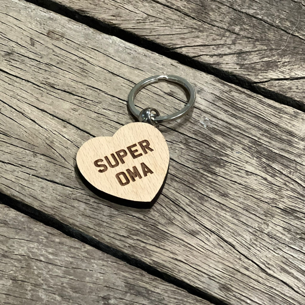 Dotti Sleutelhanger Hartvorm "Super Oma"
