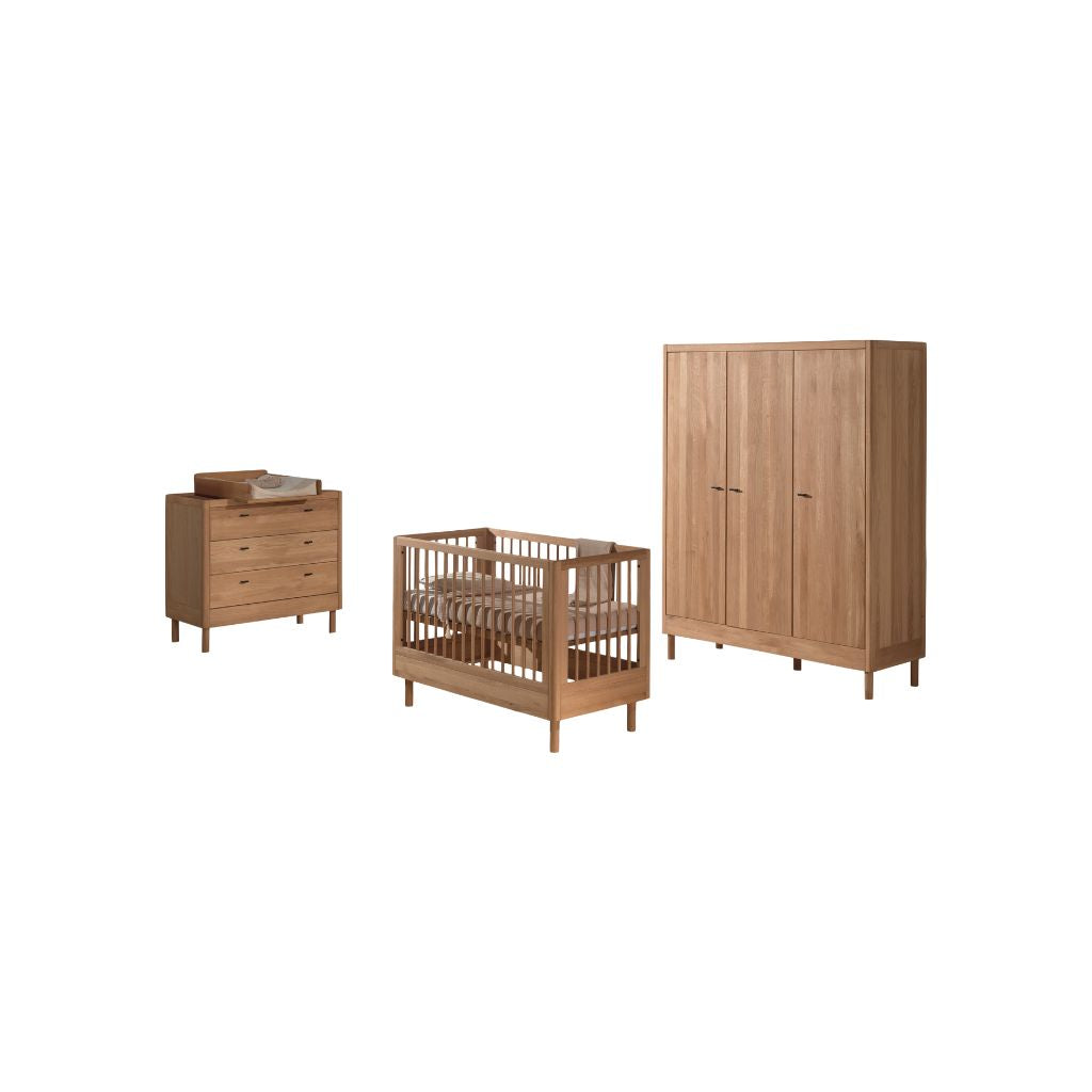 Jaxx Chambre de bébé 3 pieces (Lit de bébé Lg 60 x L 120 cm + Commode avec rallonge + Armoire 3 portes) Forrest Chêne