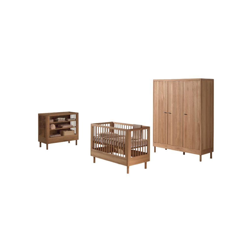 Jaxx 3-delige babykamer (Babybed L 60 x B 120 cm + Verzorgingstafel + Kast met 3 deuren) Forrest Eik