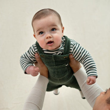 Feetje Tuinbroek Velours Rib Wiggle and Waddle Jongens Green