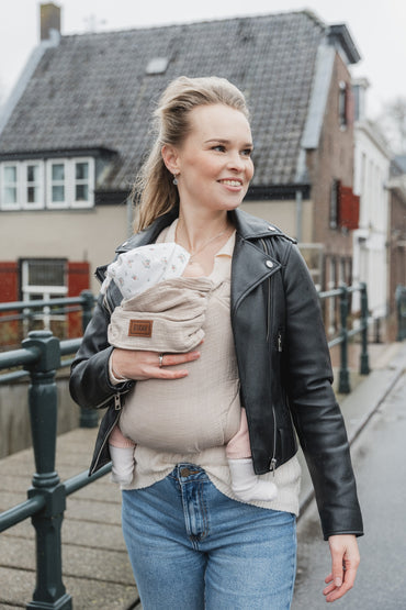 ByKay Porte-bébé combiné Click Carrier Classic Pro Mocca Muslin