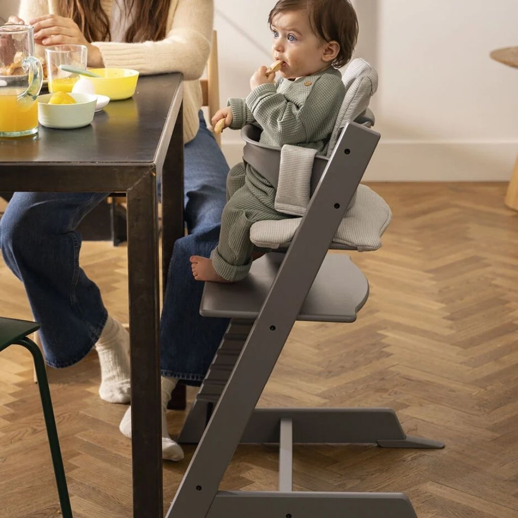 Stokke® Eetstoel Tripp Trapp® Bundel Storm Grey + Baby set² + Newborn Set