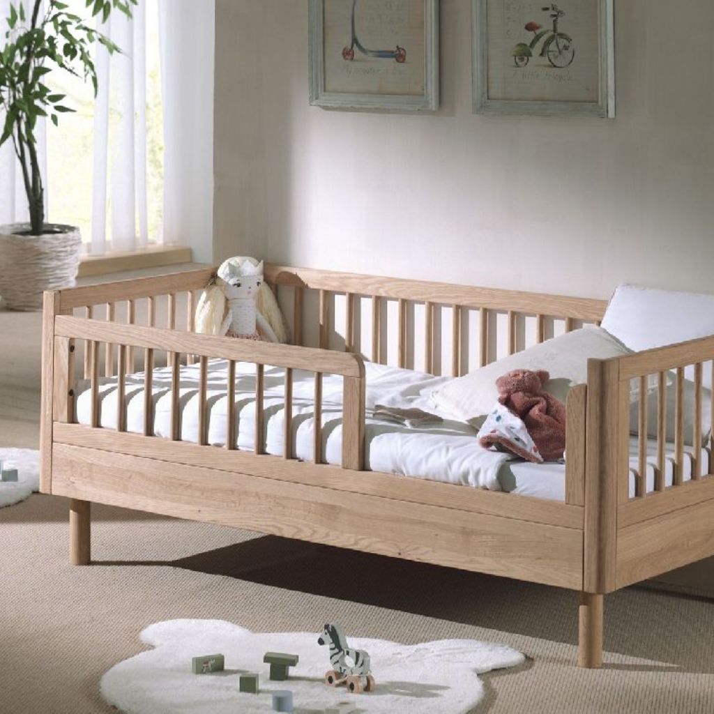 Jaxx 2-delige babykamer (Open commode + peuterbed L 140 x B 70 cm) Forrest Eik
