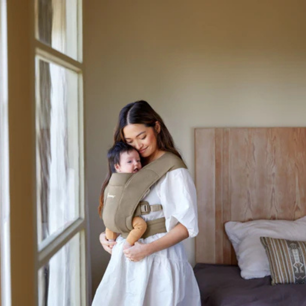 ERGObaby Buikdrager Embrace Soft Olive