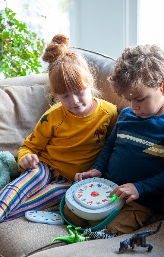 Timio Lecteur éducatif d'audio et de musique + disque de Noël