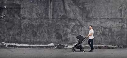 Thule 3-in-1 Wandelwagen Sleek Midnight Black