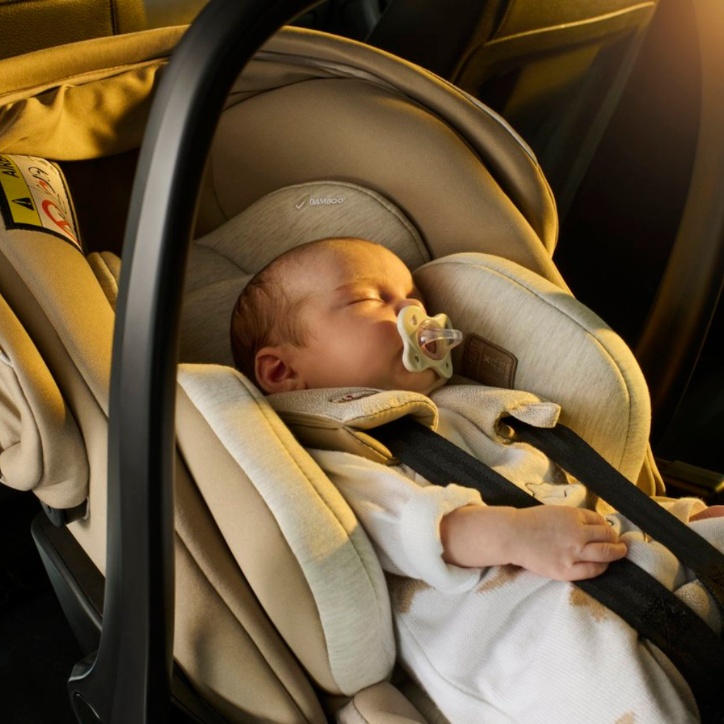 Chicco Siège-auto First Seat Recline i-Size Groupe 0+ Lunar Rock