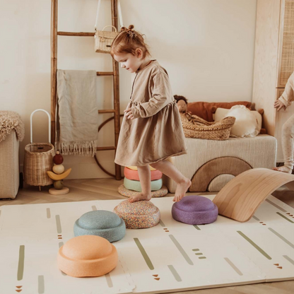 Play and Go Tiloo farm puzzlemat, storage box, and mini house