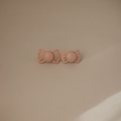 FRIGG Sucette + 6 mois Lucky silicone Cream/Blush - 2 pièces