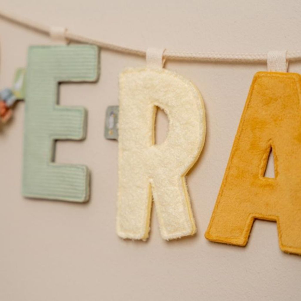 Little Dutch Guirlande Element letter R