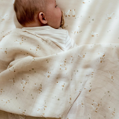 Little Dutch Swaddle doek hydrofiel Little Goose beige 120 x 120 cm