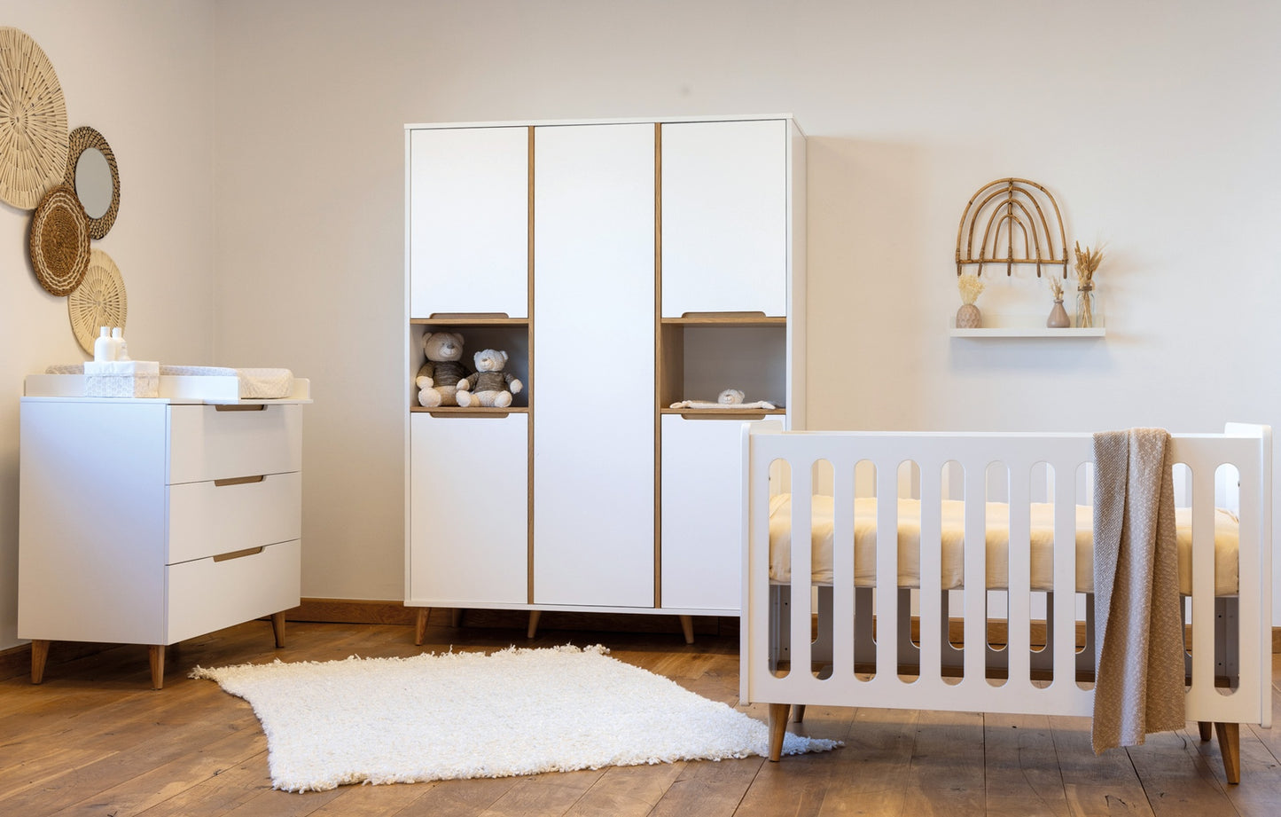 Pericles Chambre 3 éléments (lit L 120 x Lg 60 cm + commode + armoire 5 portes) Boho White