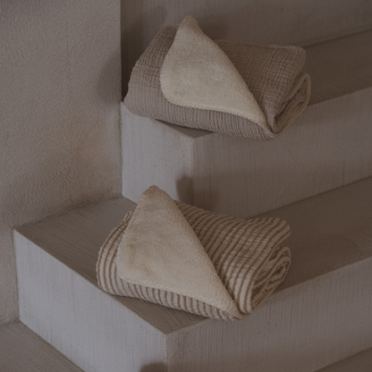 deken muslin/teddy 80x65 NATURAL STRIPES