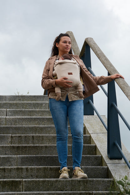 ByKay Porte-bébé ventral Tiny Click Carrier Latte