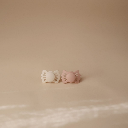 FRIGG Fopspeen + 0 maanden Lucky silicone Cream/Blush - 2 stuks
