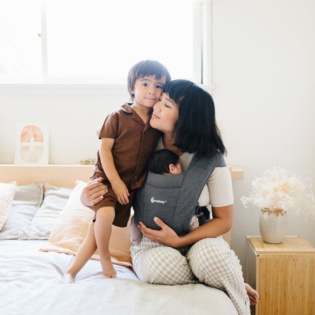 Ergobaby Buikdrager Embrace Heather Grey
