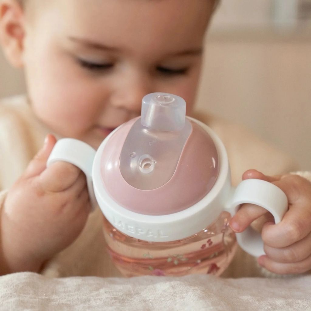 Drinkbeker met tuit & handvaten mio 200 ml