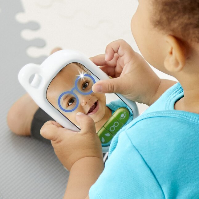 Skip*Hop Jouet d'activité Explore & More Selfie phone