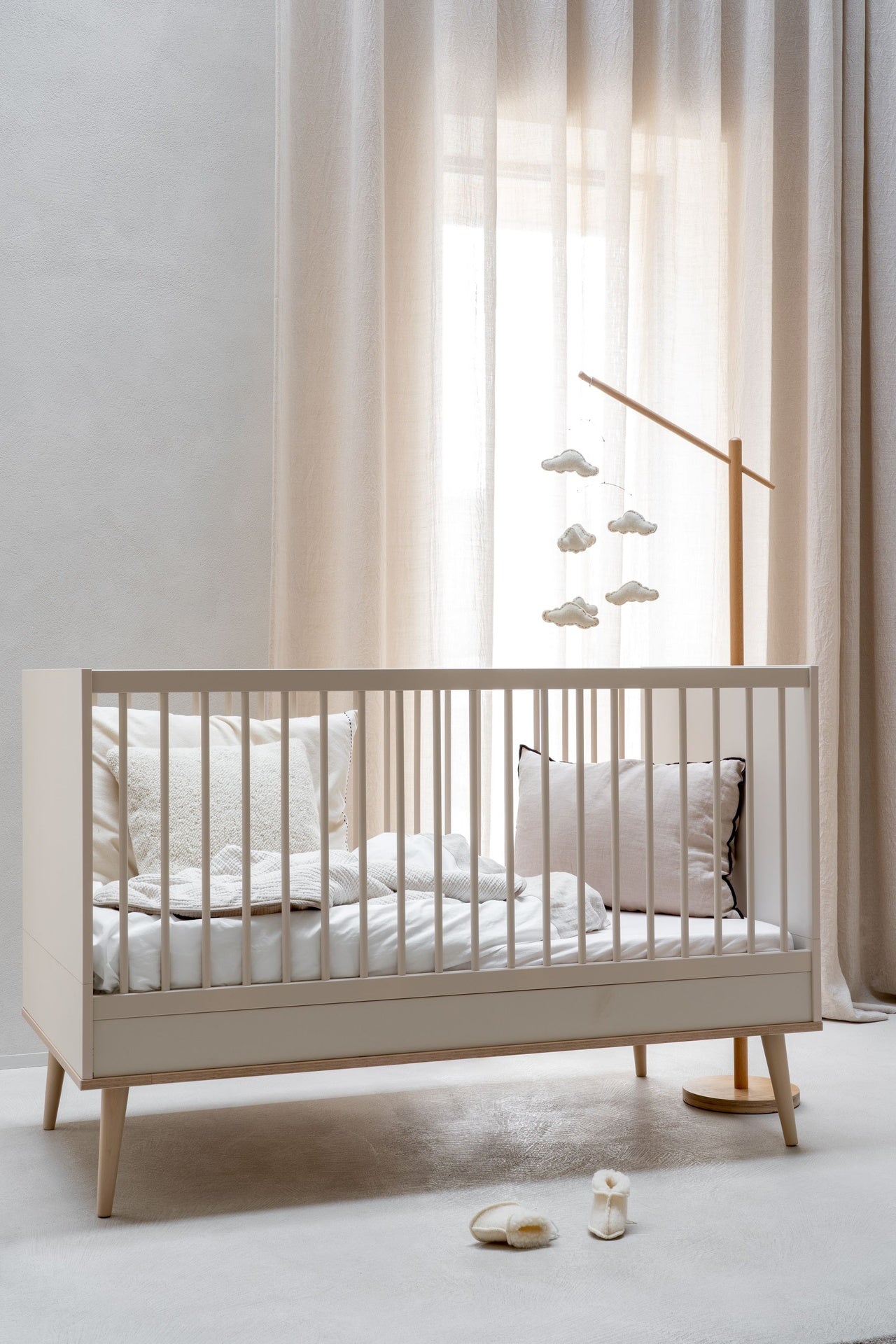 Quax 2-delige babykamer (meegroeibed L 140 x B 70 cm + commode) Flow Clay