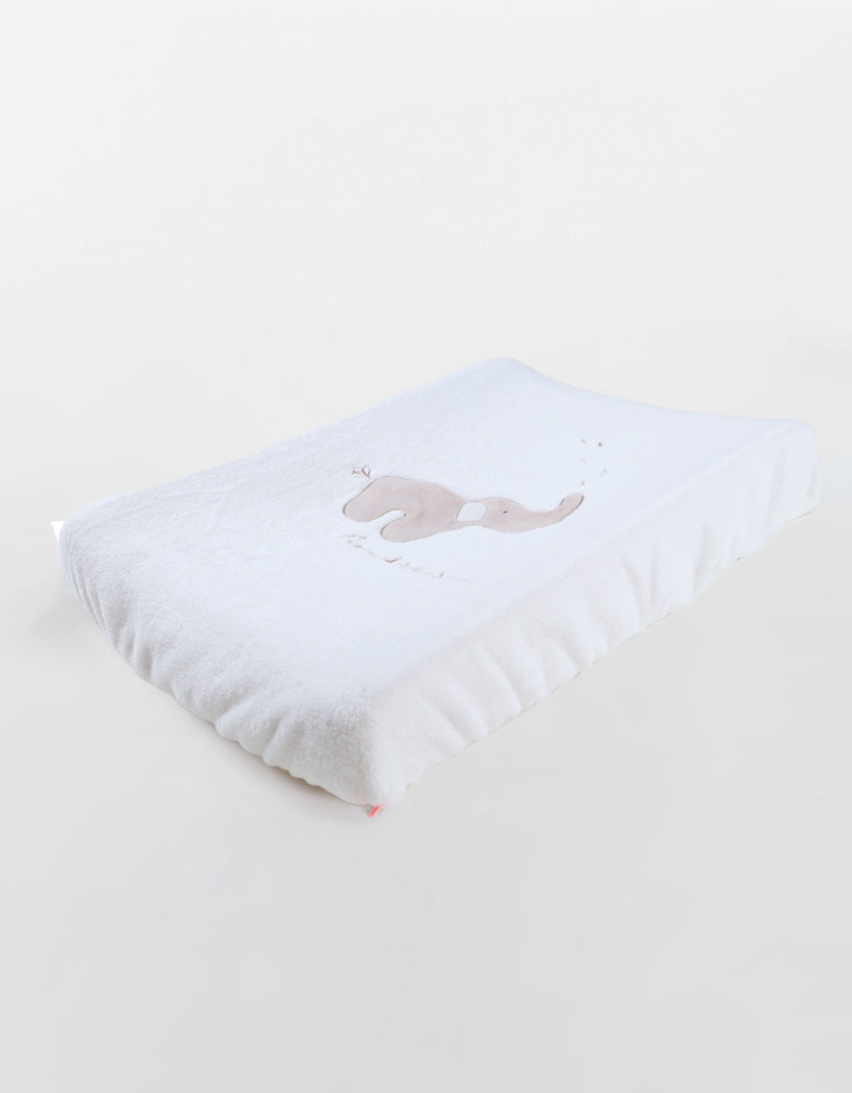 Noukie's Matelas à langer Bali, Moka & Snow - Éléphant Bali écru