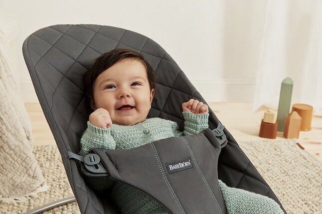 BabyBjörn Relax Bliss Classic Quilt gris