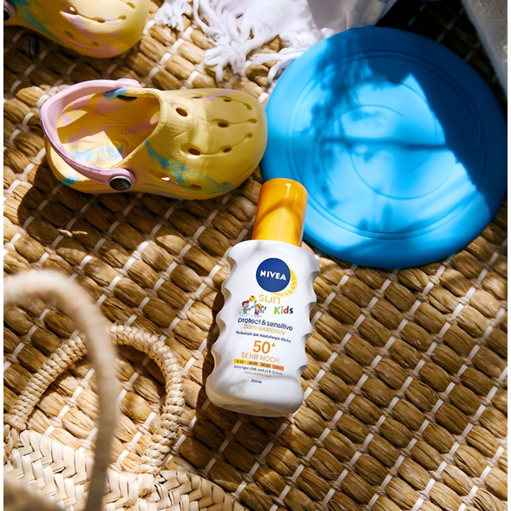 Nivea Sun Spray solaire Sensitive SPF50+ 200ml