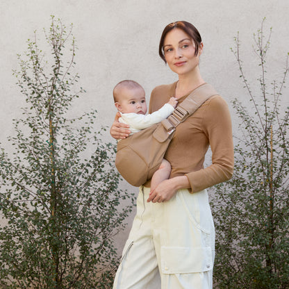 Ergobaby Porte-bébé Upsie Sling Camel