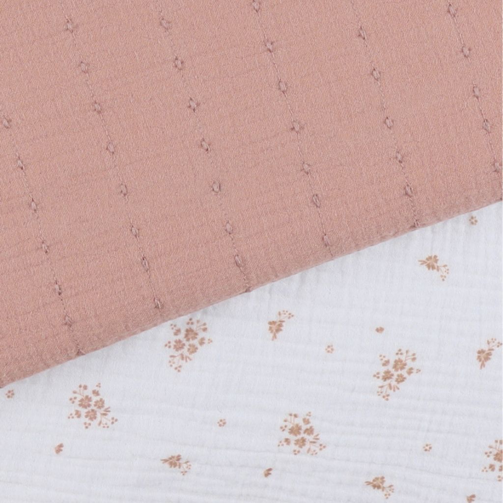 Noukie's Tour de lit Bio Mousseline Vintage Flowers Rose, Blanc