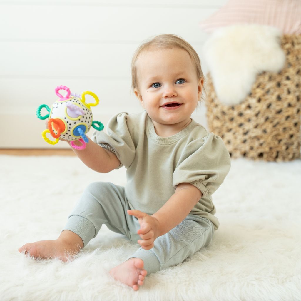 Manhattan Toy Activiteitenspeeltje Atom Colorpop Veelkleurig
