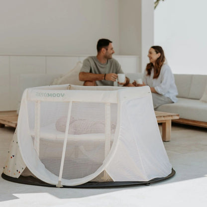 AeroMoov Lit de voyage instantané Confetti Hearts multicolore