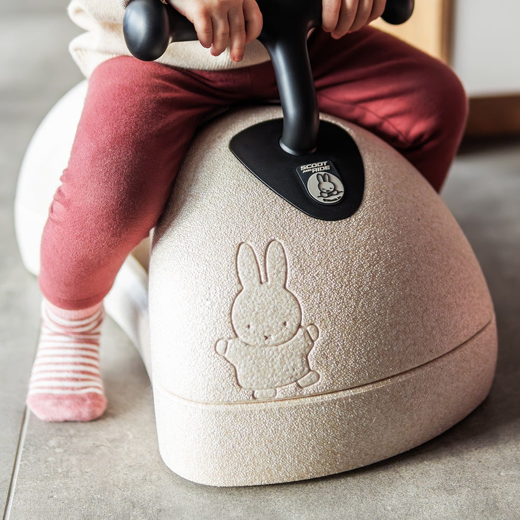 Scoot and Ride Loopfiets My First Miffy Beige