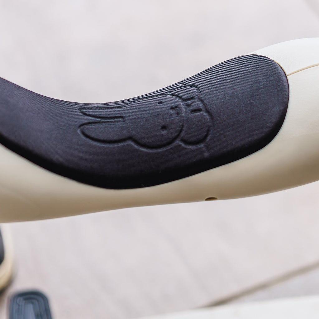 Scoot and Ride Loopfiets Highwaykick Miffy Beige