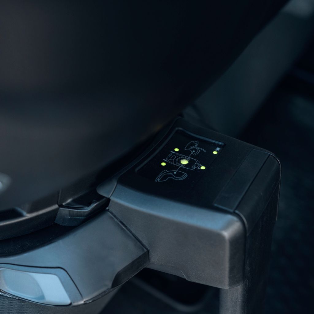 Thule Base Isofix Alfi Connect Black 