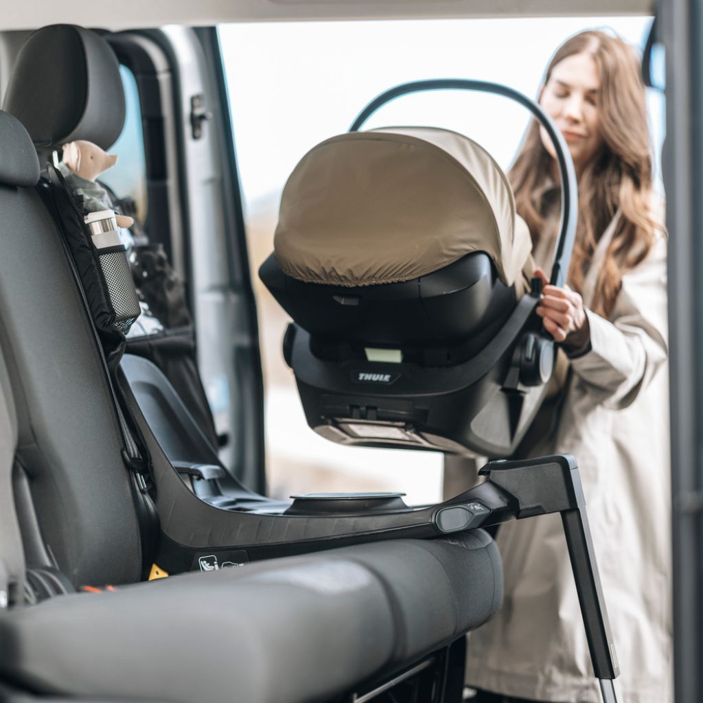 Thule Draagbare Autostoel Maple Connect Groep 0+ Faded Khaki