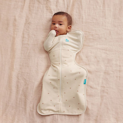 Love to Dream Sac d'emmaillotage / Sac de couchage Swaddle Up Twigs TOG 1,5 Beige 60 cm