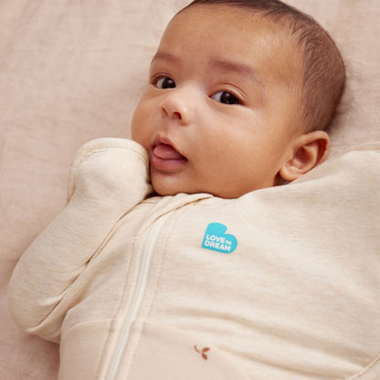 Love to Dream Sac d'emmaillotage / Sac de couchage Swaddle Up Twigs TOG 1,5 Beige 60 cm
