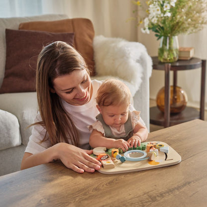 TinyLove Jouet d'éveil Busy Board Farmers