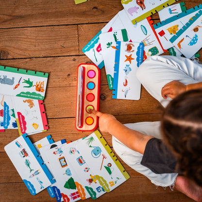 Nathan Jouets éducatifs Mon Livre d'images Qui Parle FR