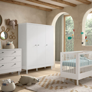 Jaxx 3-delige babykamer (Babybed L 60 x B 120 cm + Commode + Kast met 3 deuren) Forrest Beuk Wit