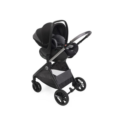 Chicco  Poussette 3-en-1 Trio Bellagio Black Satin + Nacelle Flexi Black Satin +  Siège Auto Portable Groupe 0+ First Seat Recline i-Size Black Satin + Base i-size 360° 