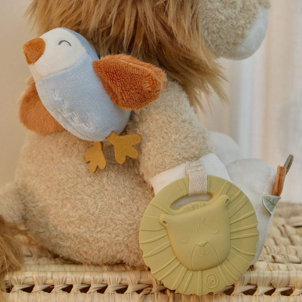 Little Dutch Activiteitenknuffel Safari Friends Leeuw Beige