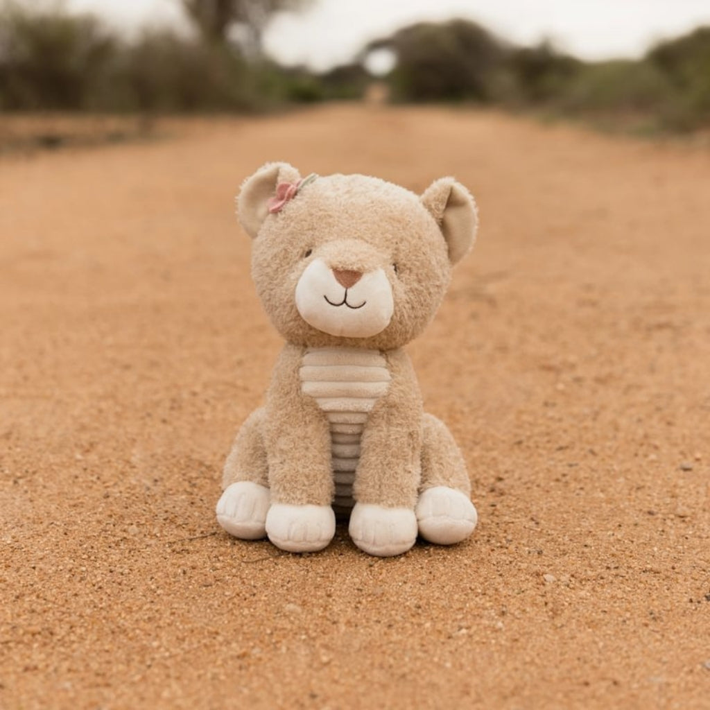 Little Dutch Knuffel Safari Friends Leeuwin Beige 25 cm