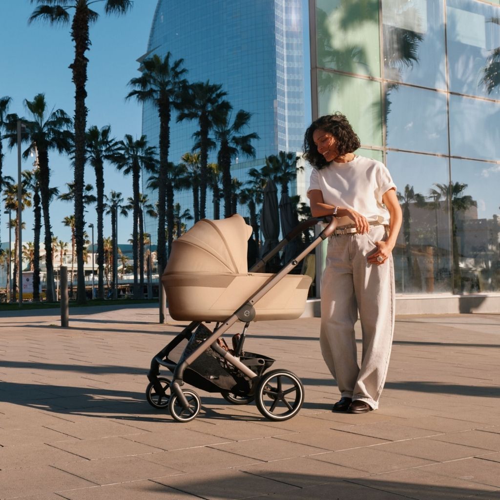 Cybex Poussette Balios S Lux + Nacelle Pliable Almond Beige