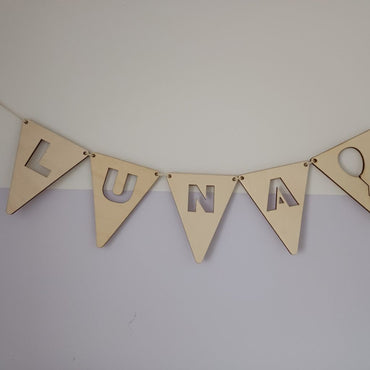 JEP! Petit Drapeau En Forme De Lettre A Wood 