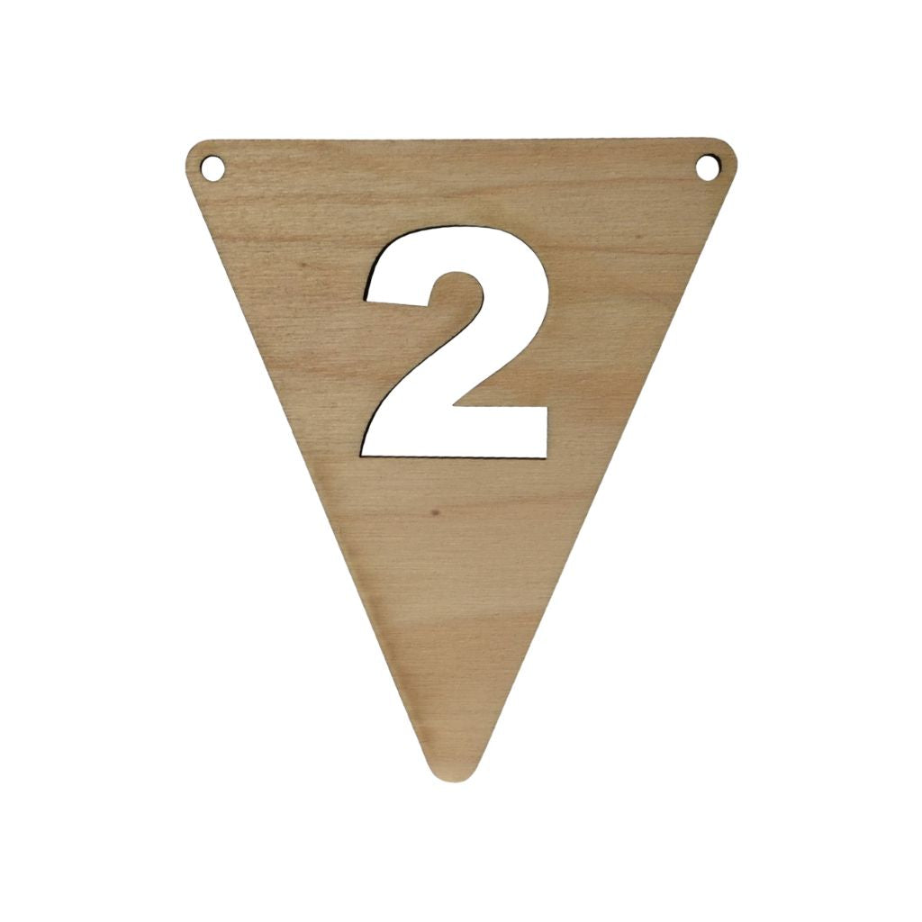JEP! Petit Drapeau En Forme De Lettre 2 Wood 