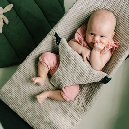 Ukje Hoes voor relax BabyBjörn Wafelstof Taupe
