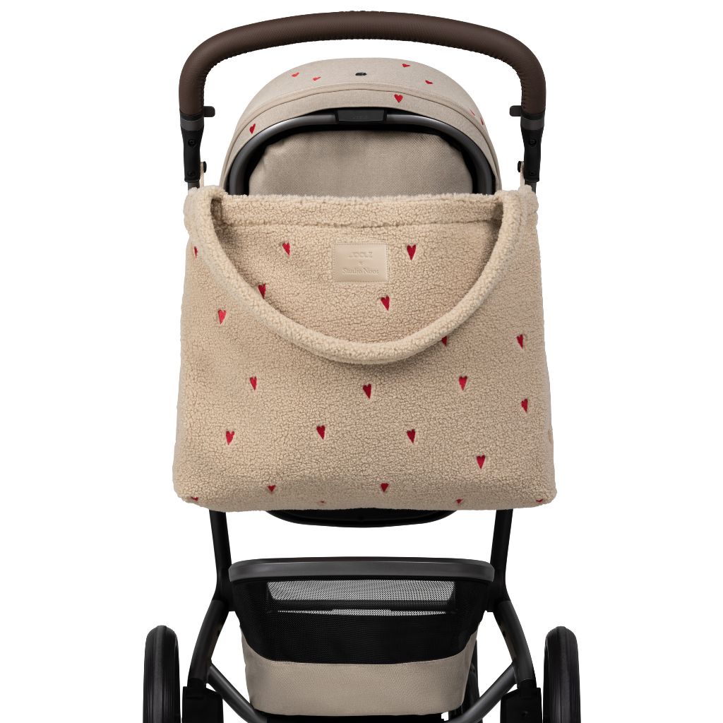 Joolz x Studio Noos 2-en-1 Poussette Day5 Sandy Taupe / Red Hearts + Nacelle Sandy Taupe / Red Hearts + Mom Bag Red Hearts