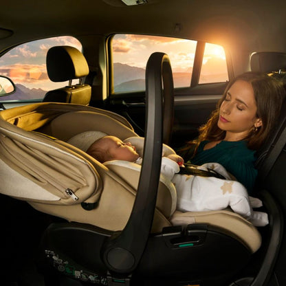 Chicco Siège-auto Portable First Seat Recline 2 i-Size Groupe 0+ Caramel 