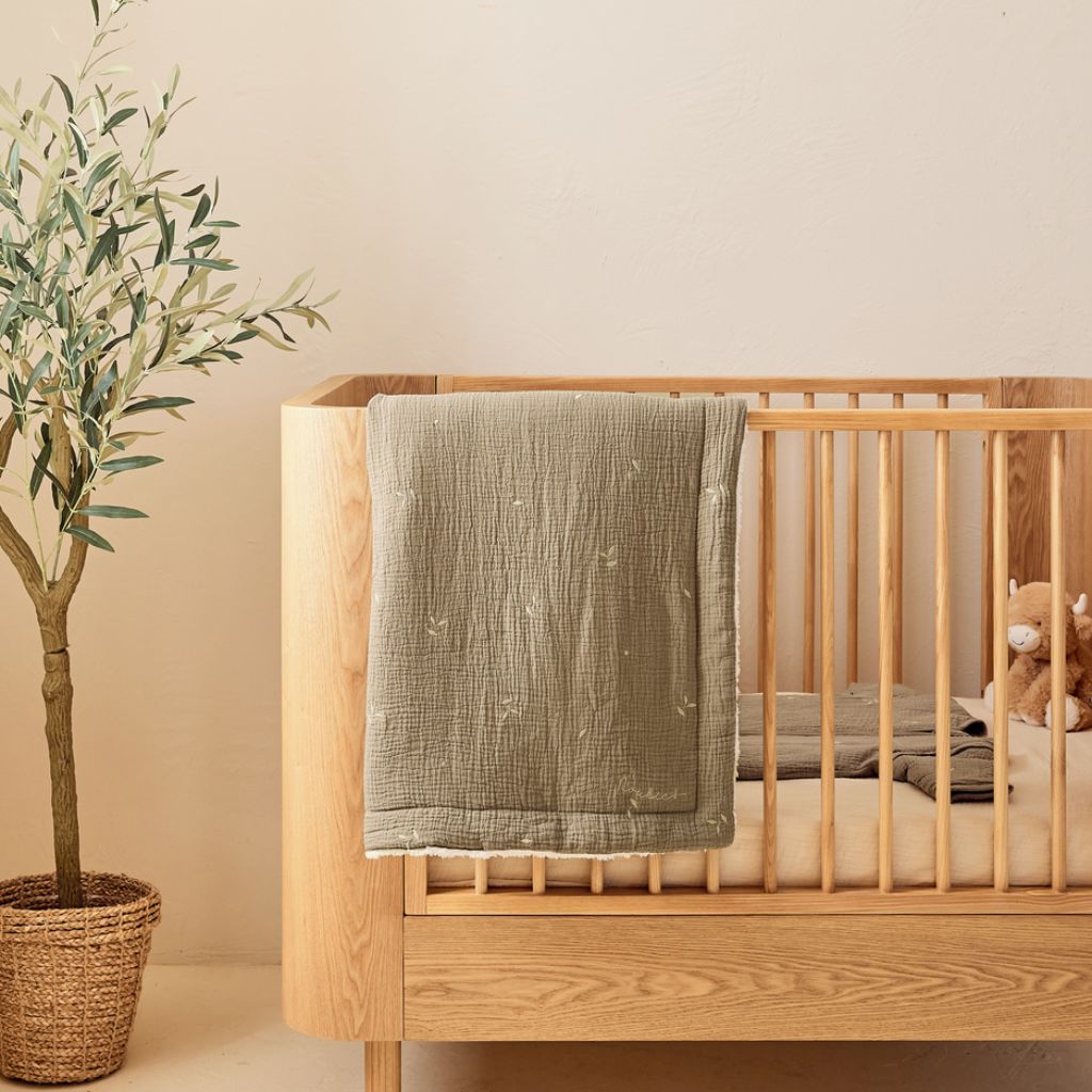 Noukie's Couverture mousseline & sherpa kaki 100 x 140 cm